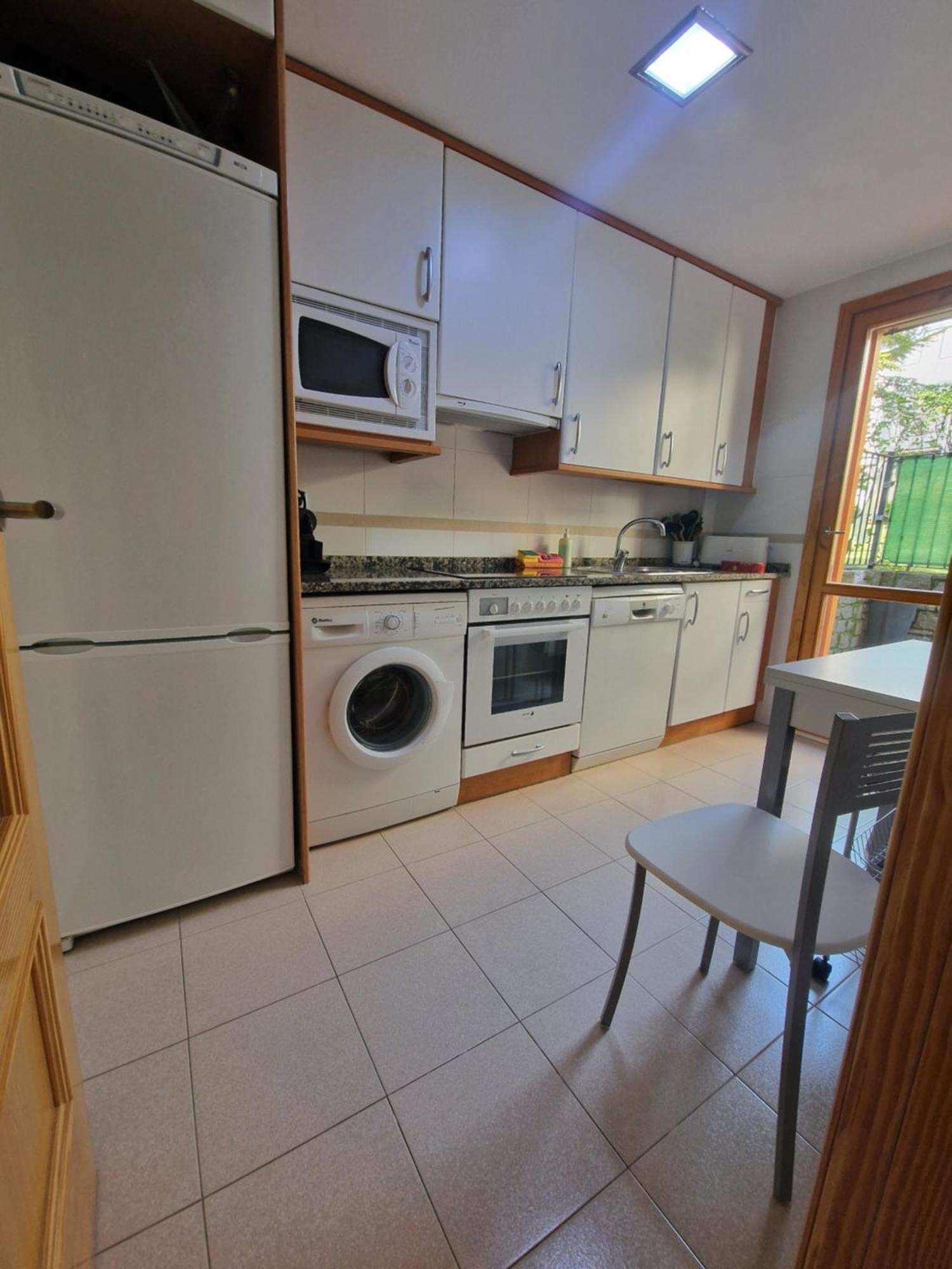 Casa Arce Villa บีเอสกัส ภายนอก รูปภาพ
